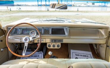 Chevrolet-Biscayne-1966-Coupe-36