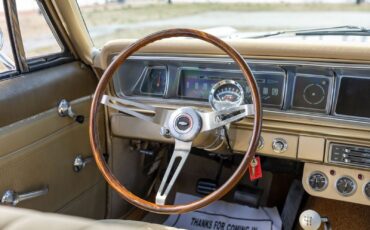 Chevrolet-Biscayne-1966-Coupe-37