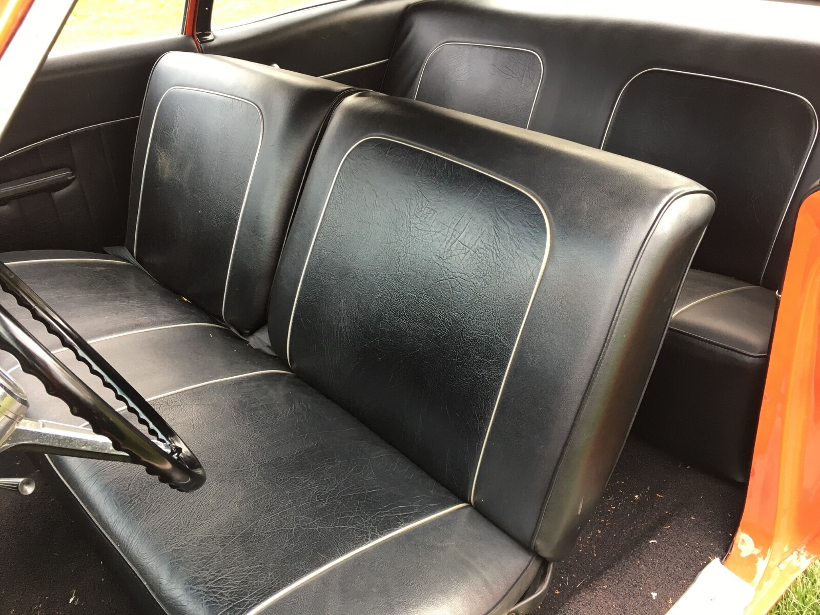 Chevrolet-Biscayne-1966-Sedan-19
