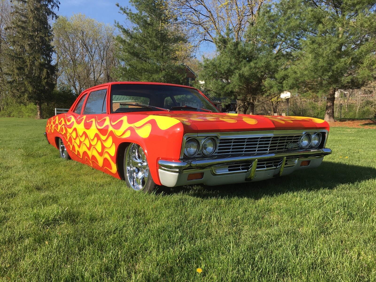 Chevrolet-Biscayne-1966-Sedan-4