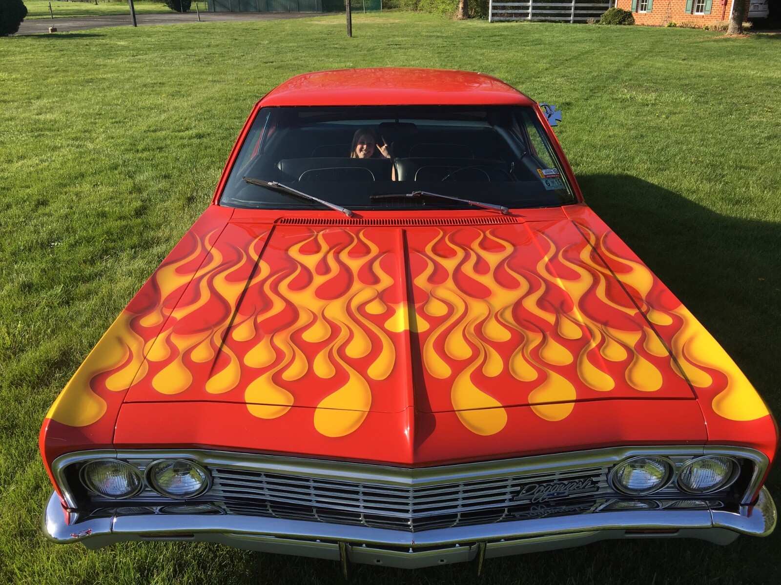 Chevrolet-Biscayne-1966-Sedan-5