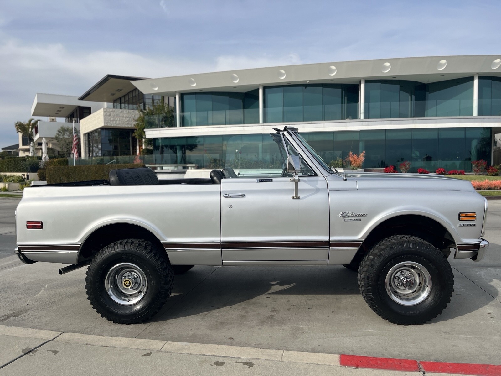 Chevrolet-Blazer-1970-4