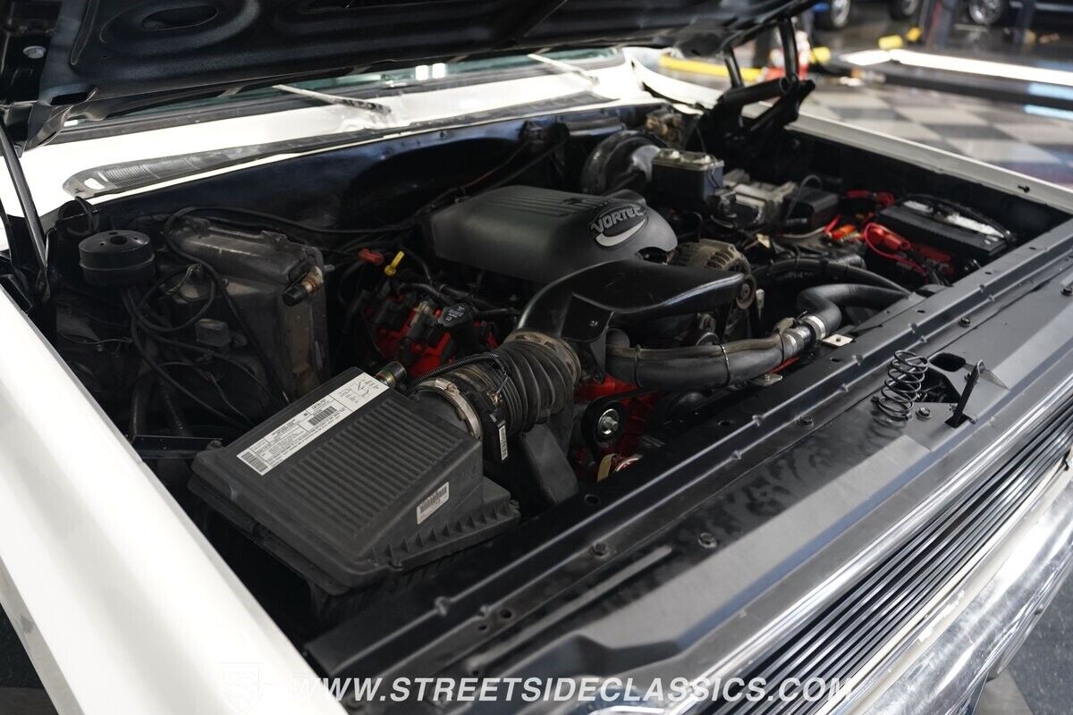 Chevrolet-Blazer-1976-SUV-36
