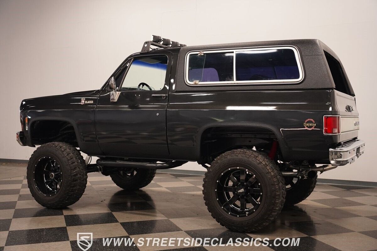 Chevrolet-Blazer-1977-SUV-10