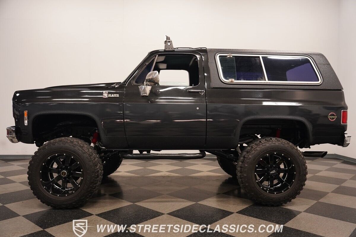 Chevrolet-Blazer-1977-SUV-2