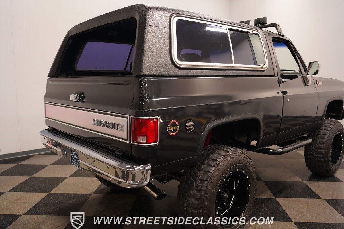 Chevrolet-Blazer-1977-SUV-30