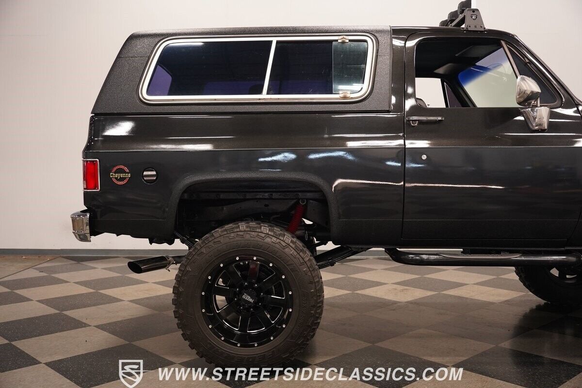 Chevrolet-Blazer-1977-SUV-32