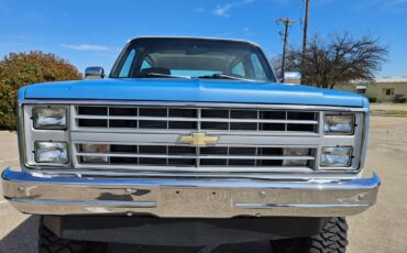 Chevrolet-Blazer-1985-SUV-1