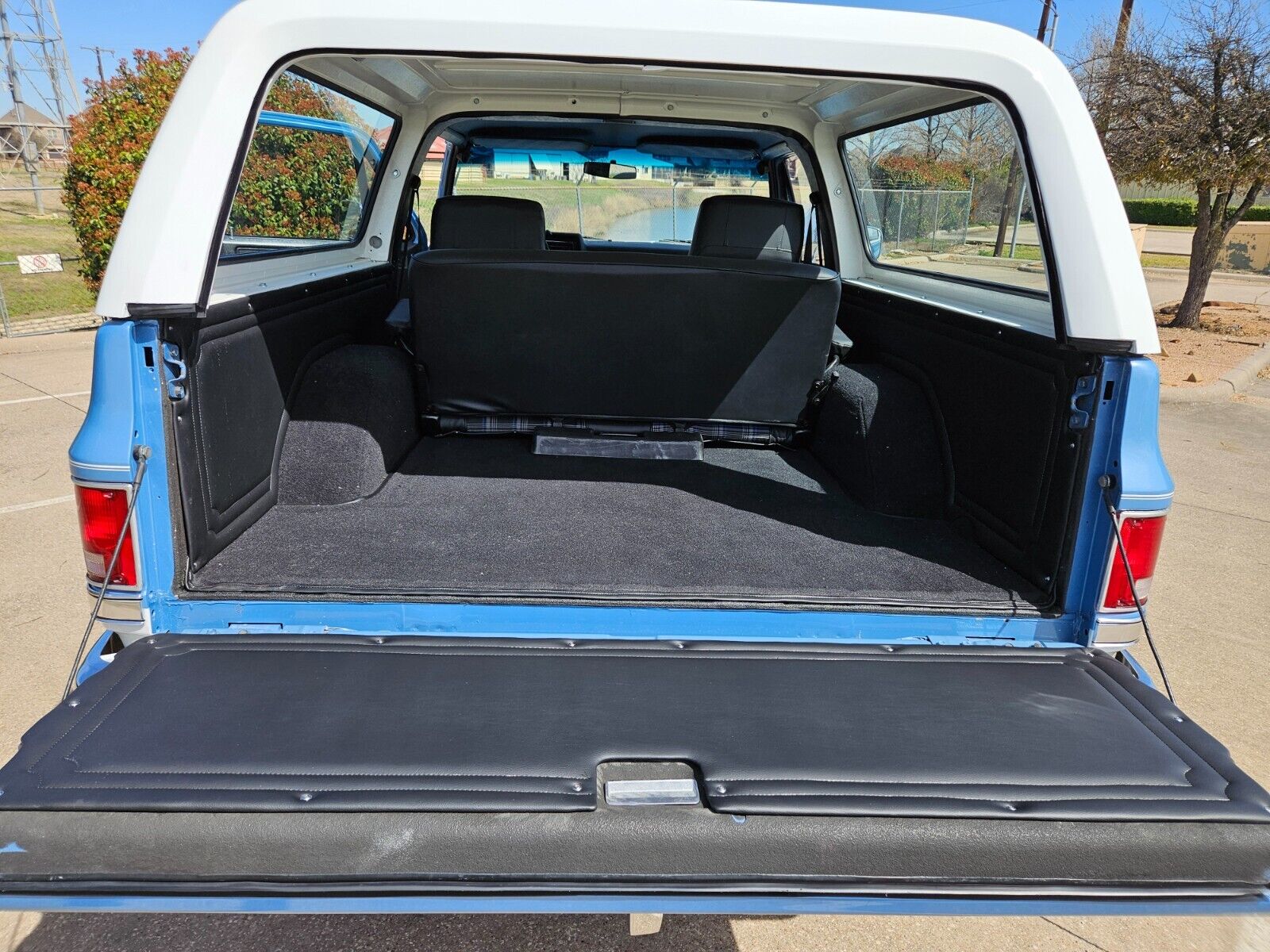 Chevrolet-Blazer-1985-SUV-17