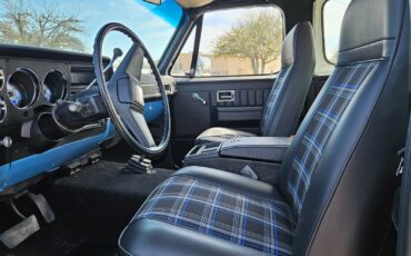 Chevrolet-Blazer-1985-SUV-22