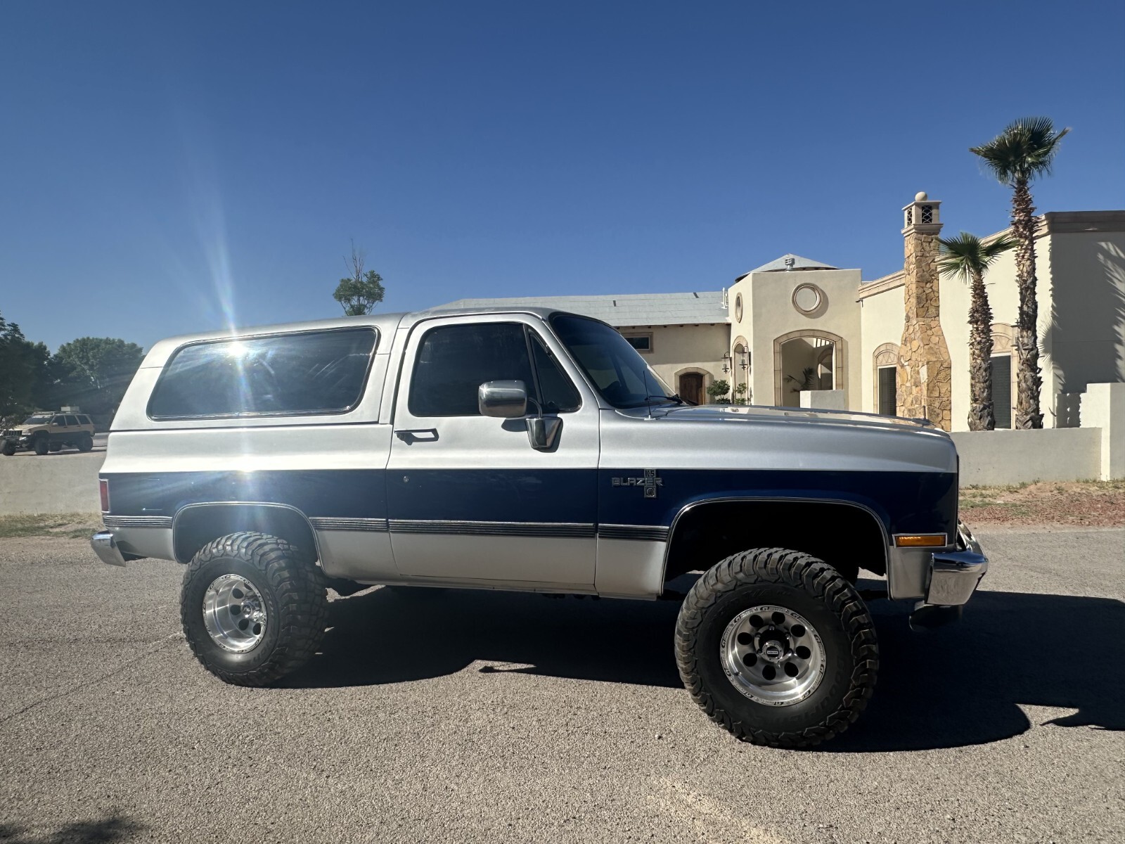 Chevrolet-Blazer-1989-1