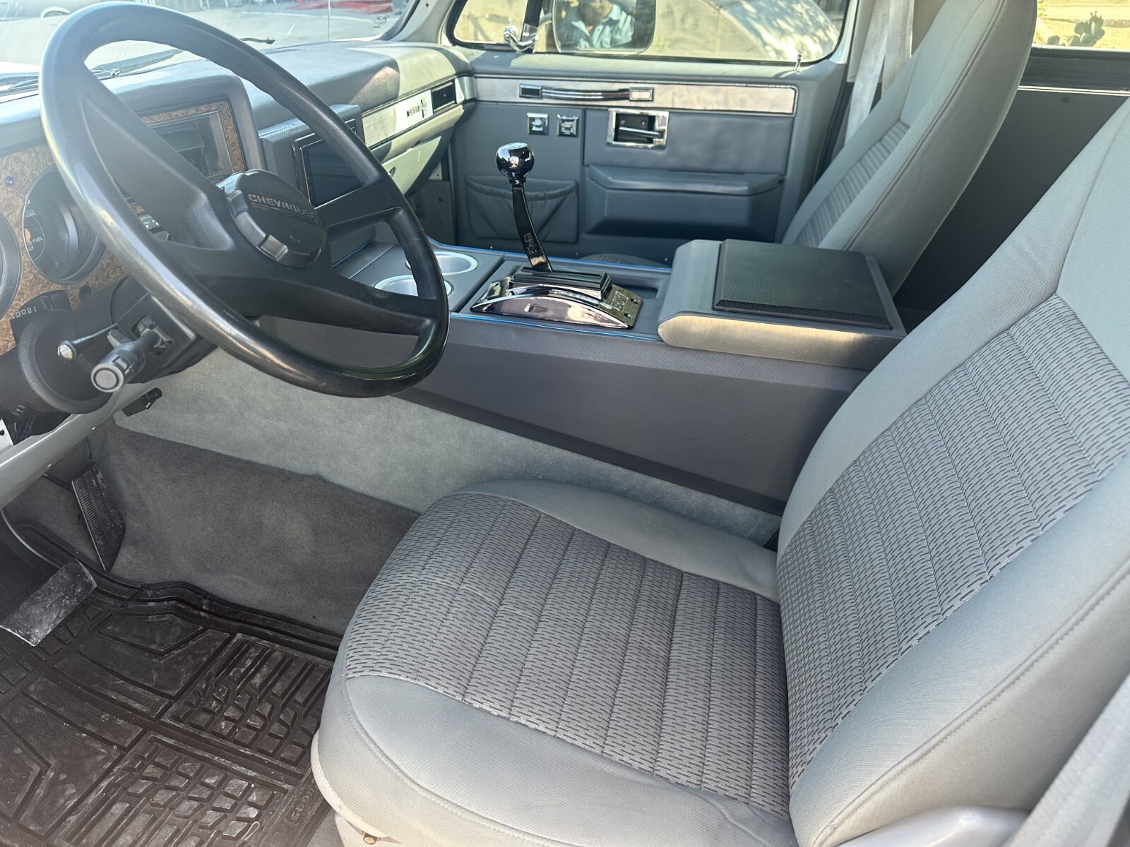 Chevrolet-Blazer-1989-18