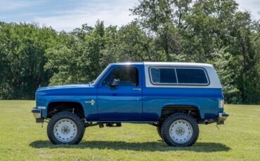 Chevrolet-Blazer-1990-SUV-1