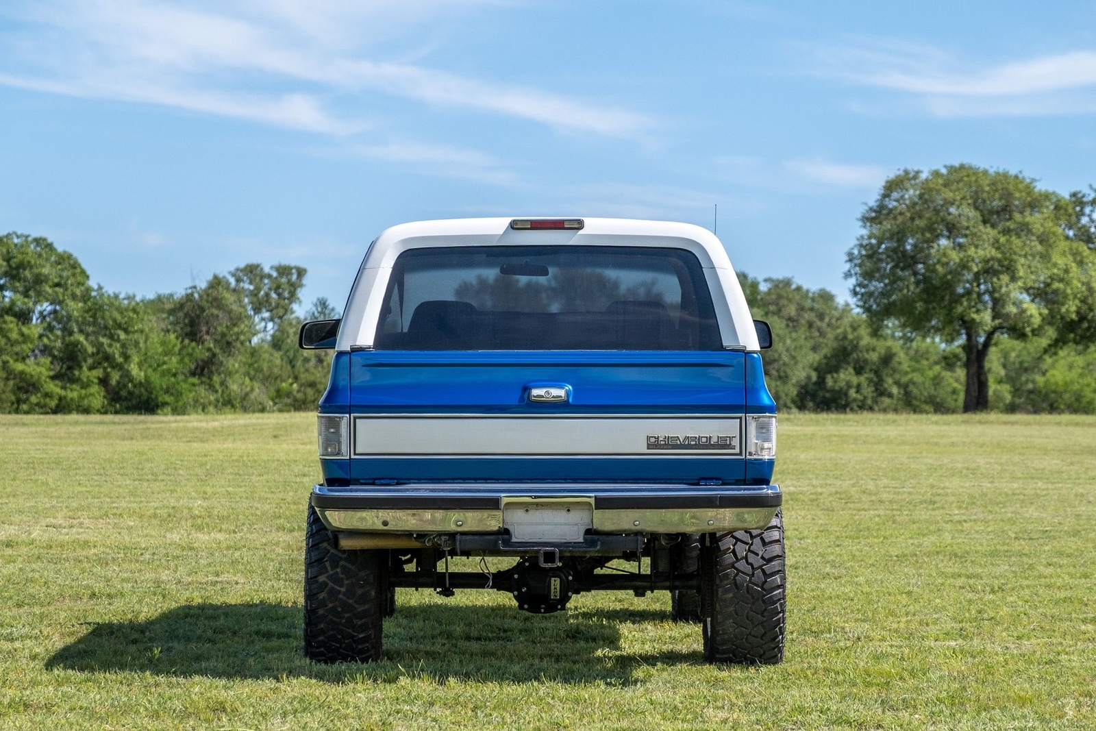 Chevrolet-Blazer-1990-SUV-4