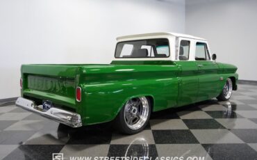 Chevrolet-C-10-1965-Pickup-Truck-12