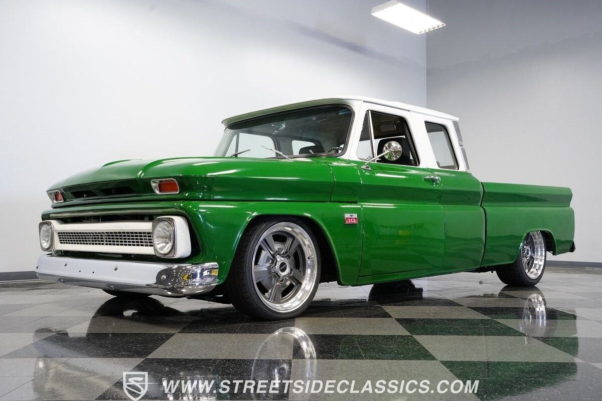 Chevrolet-C-10-1965-Pickup-Truck-21