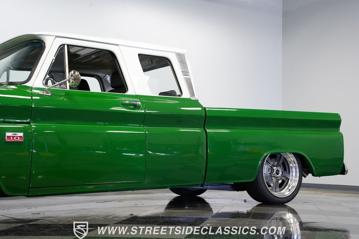 Chevrolet-C-10-1965-Pickup-Truck-22