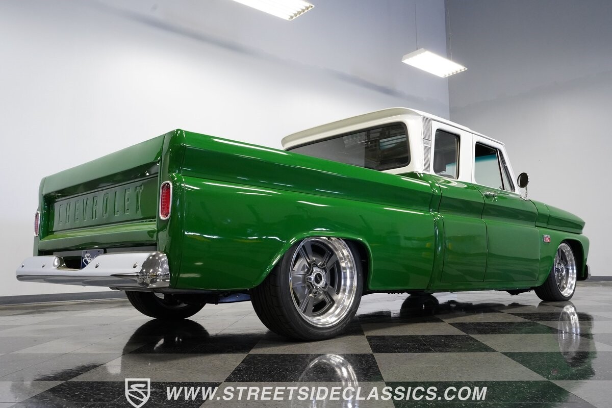 Chevrolet-C-10-1965-Pickup-Truck-27