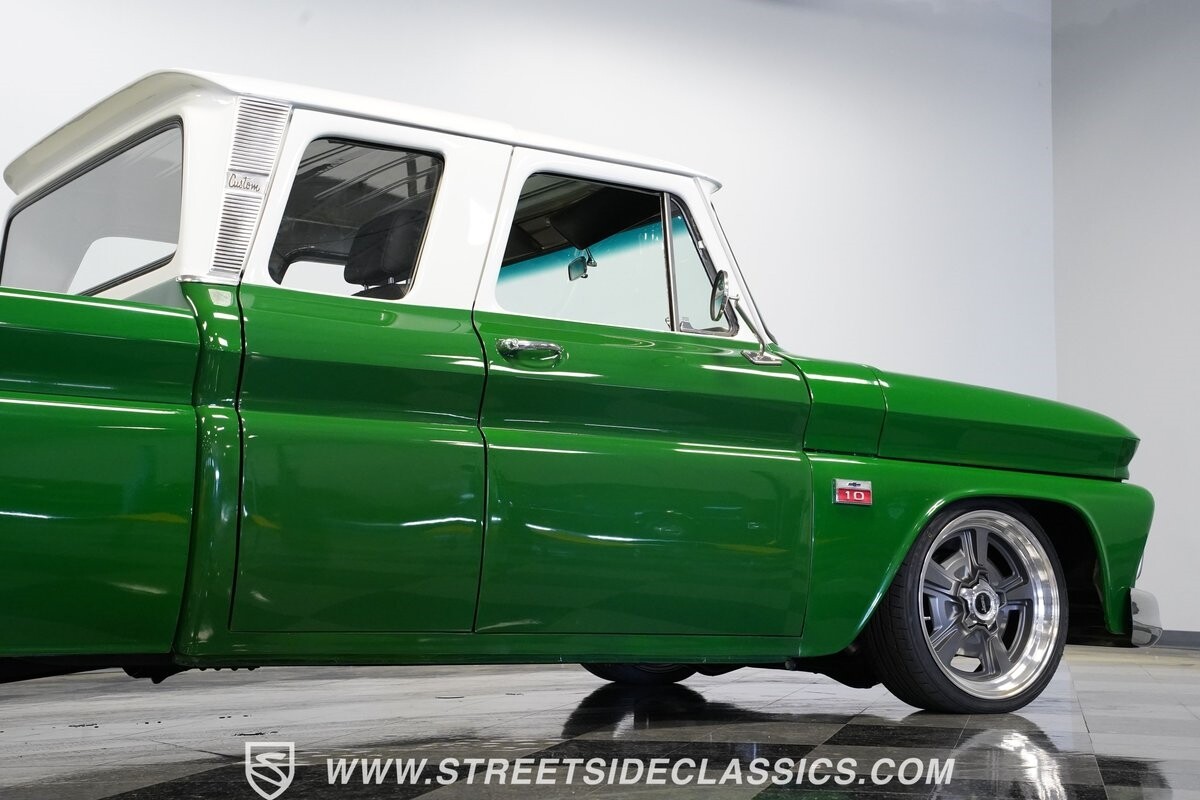 Chevrolet-C-10-1965-Pickup-Truck-28