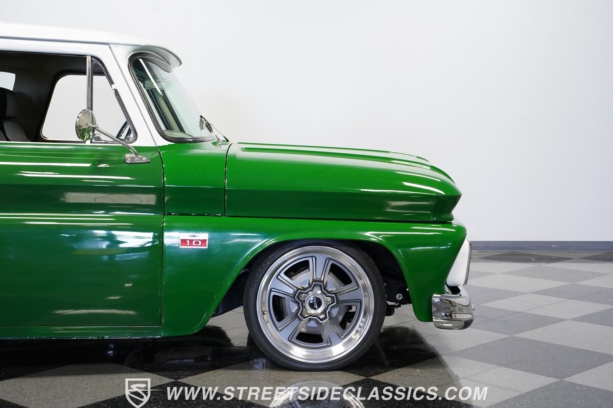 Chevrolet-C-10-1965-Pickup-Truck-30
