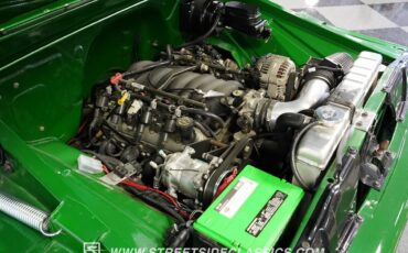 Chevrolet-C-10-1965-Pickup-Truck-35
