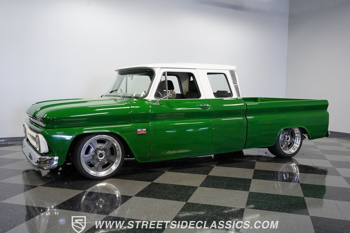 Chevrolet-C-10-1965-Pickup-Truck-6