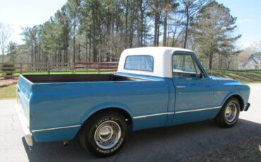 Chevrolet-C-10-1967-Standard-Cab-Pickup-2