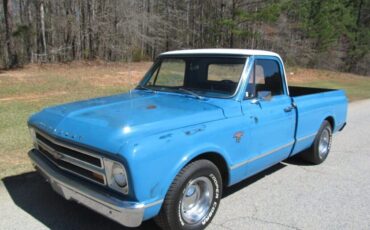 Chevrolet-C-10-1967-Standard-Cab-Pickup-3
