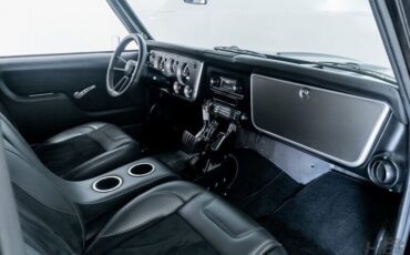 Chevrolet-C-10-1967-Standard-Cab-Pickup-34