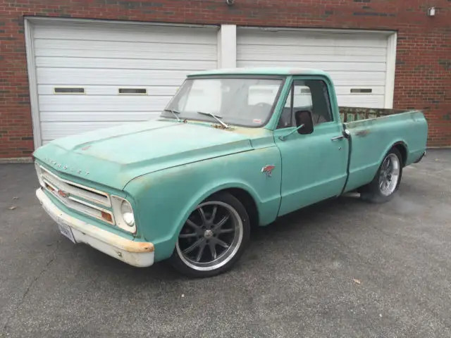 Chevrolet-C-10-1967-Standard-Cab-Pickup-39
