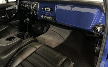 Chevrolet-C-10-1968-Step-Side-Pickup-19