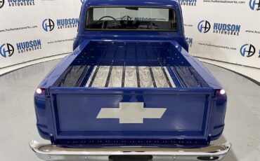Chevrolet-C-10-1968-Step-Side-Pickup-4