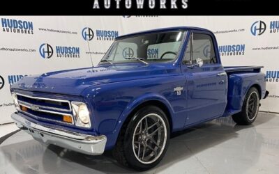 Chevrolet C-10 1968 Step-Side Pickup
