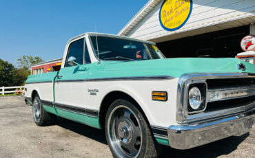Chevrolet-C-10-1969-Pickup-Truck-1