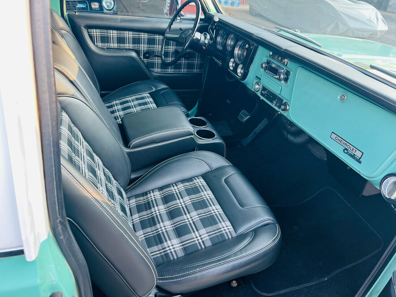 Chevrolet-C-10-1969-Pickup-Truck-17