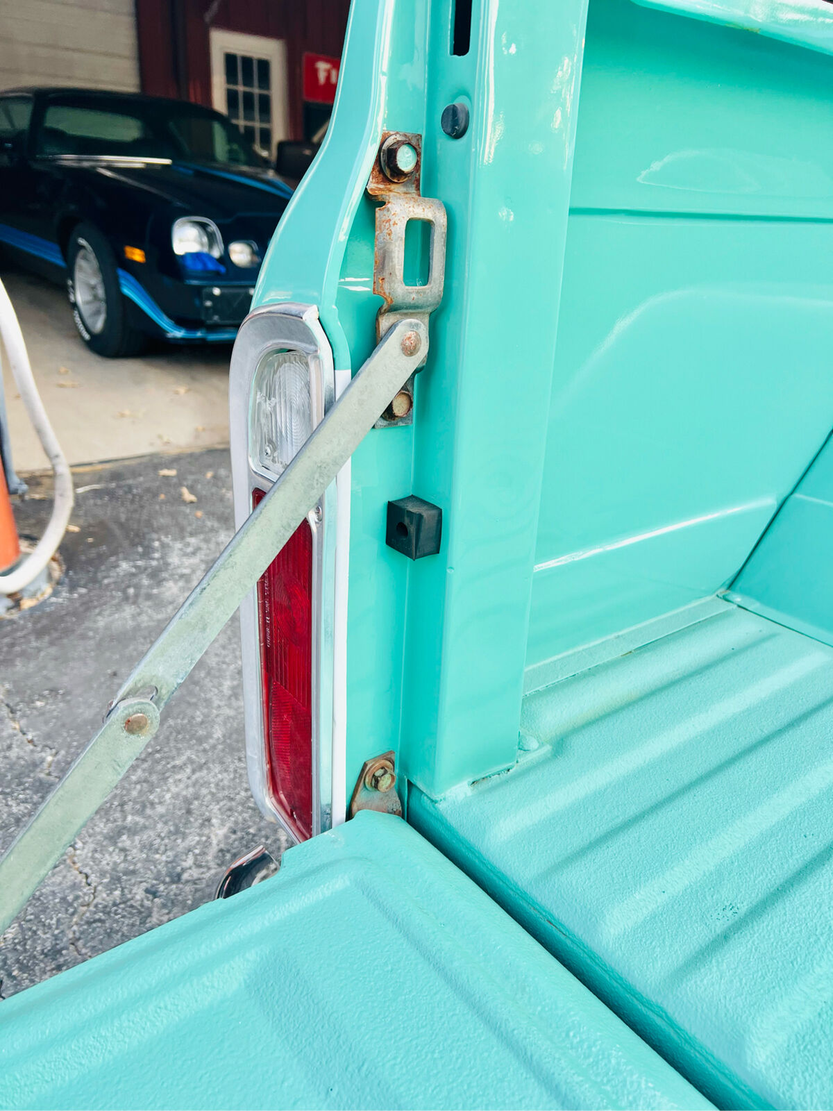 Chevrolet-C-10-1969-Pickup-Truck-32