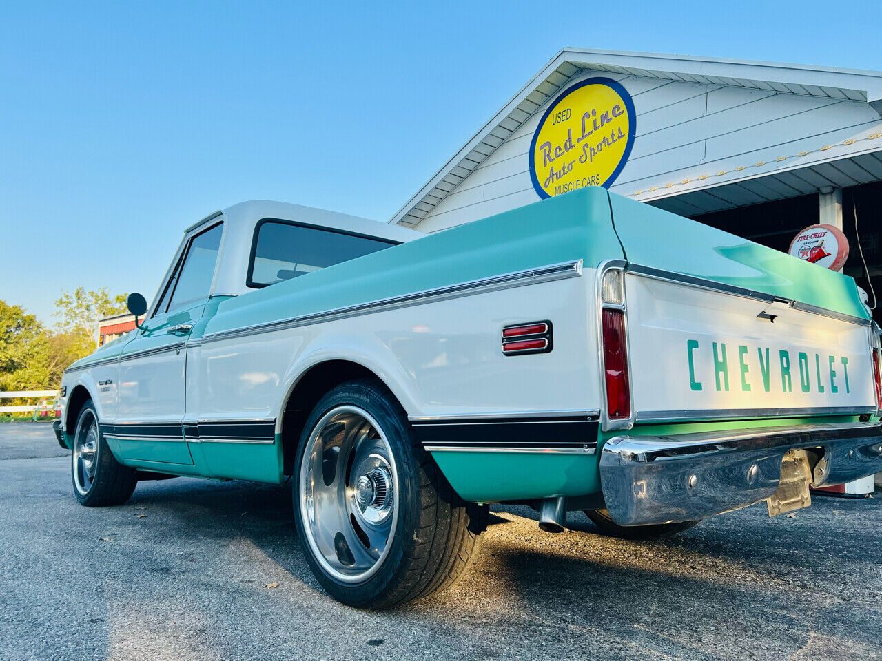 Chevrolet-C-10-1969-Pickup-Truck-4