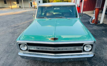 Chevrolet-C-10-1969-Pickup-Truck-6