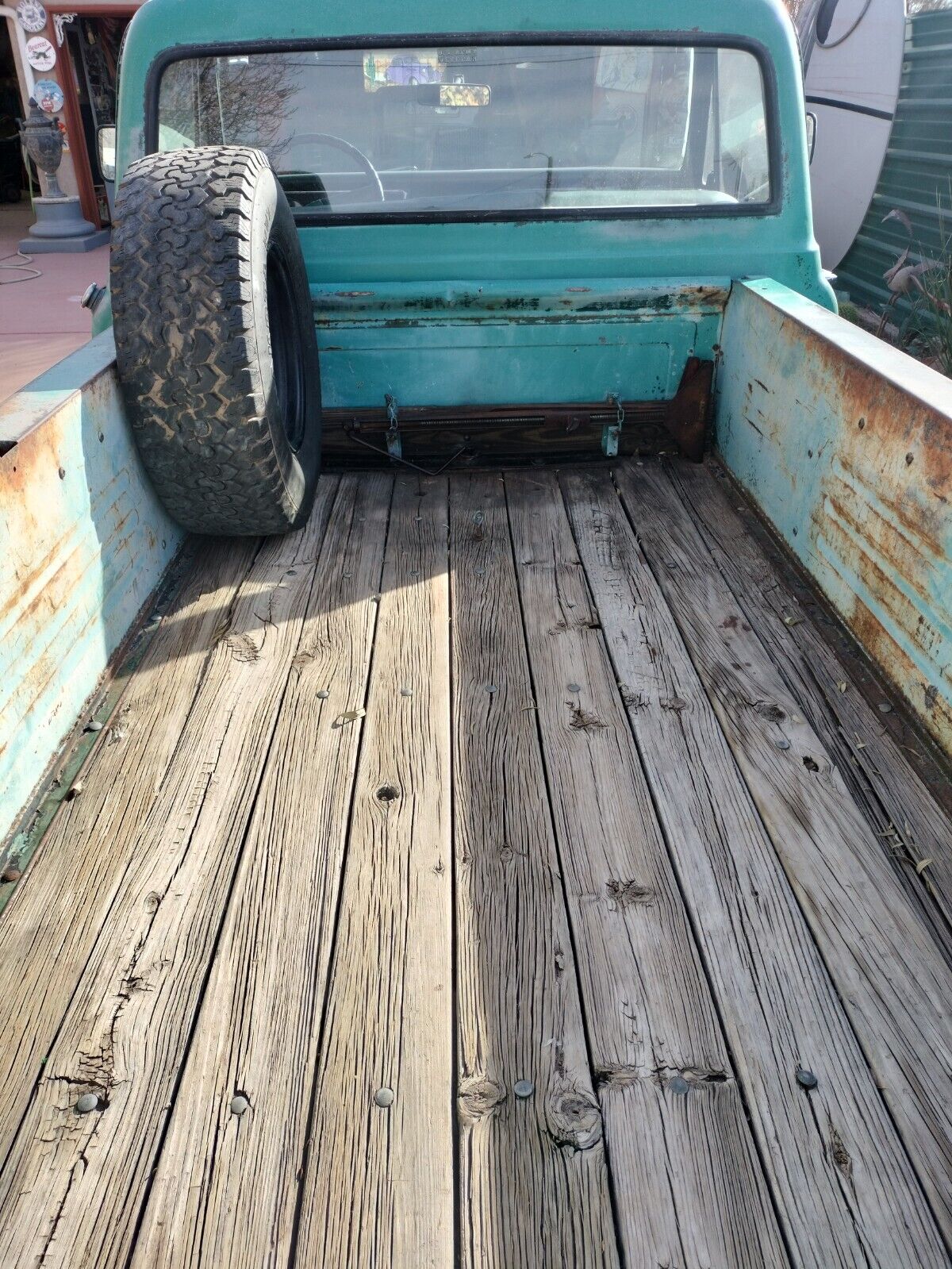 Chevrolet-C-10-1969-Standard-Cab-Pickup-11
