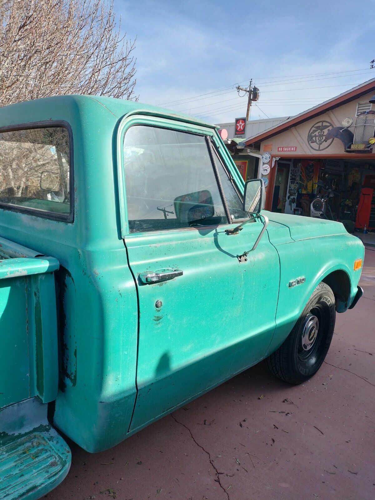 Chevrolet-C-10-1969-Standard-Cab-Pickup-8