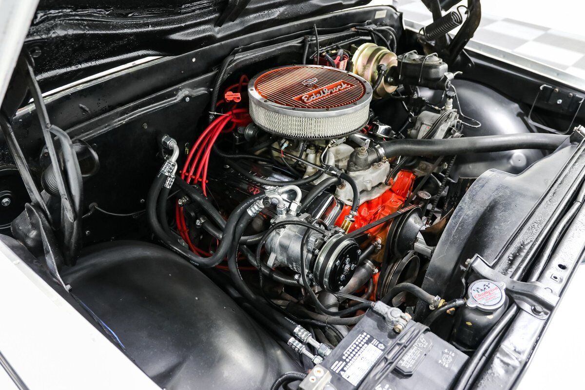 Chevrolet-C-10-1970-Pickup-Truck-10