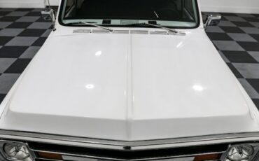 Chevrolet-C-10-1970-Pickup-Truck-2