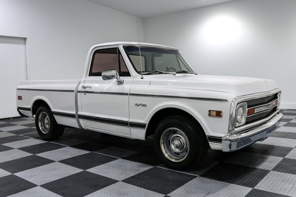 Chevrolet-C-10-1970-Pickup-Truck
