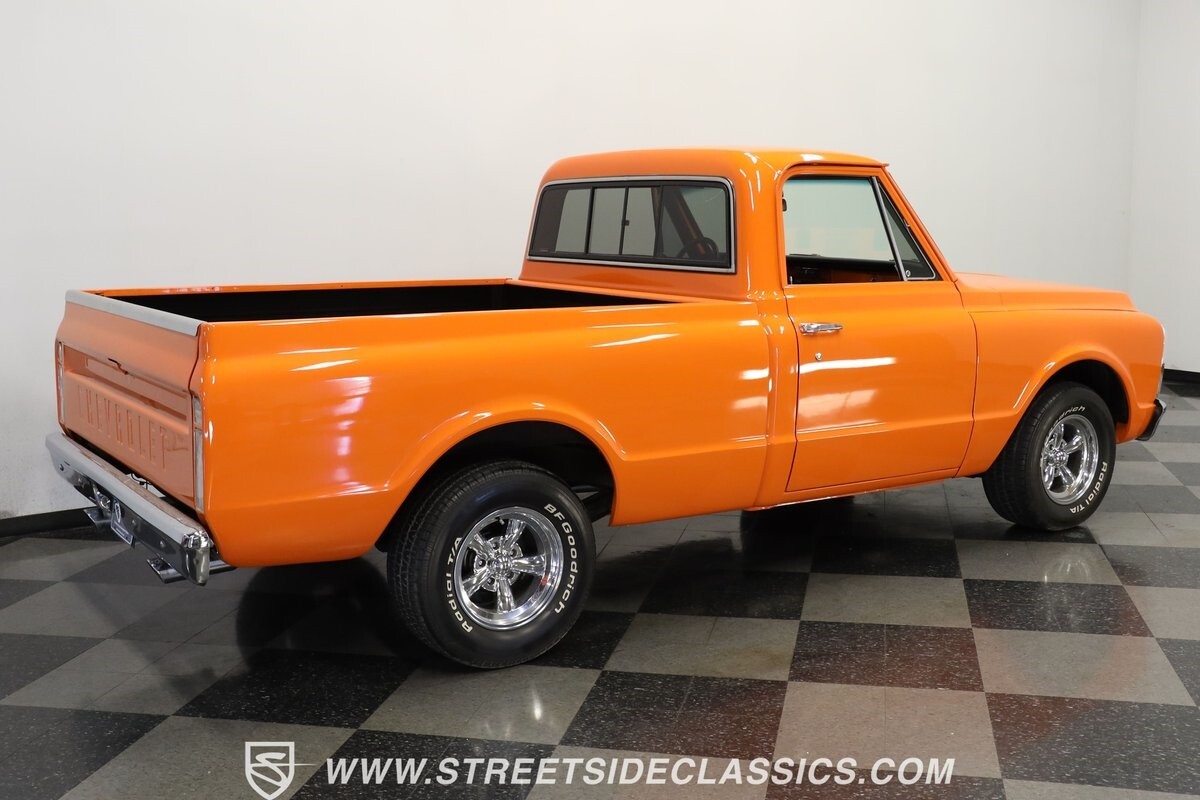 Chevrolet-C-10-1971-Pickup-Truck-11