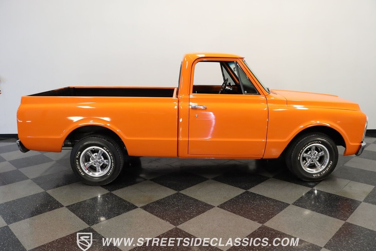 Chevrolet-C-10-1971-Pickup-Truck-12