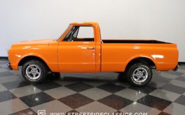 Chevrolet-C-10-1971-Pickup-Truck-2