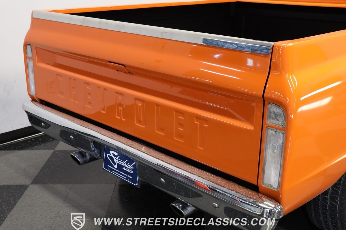 Chevrolet-C-10-1971-Pickup-Truck-24