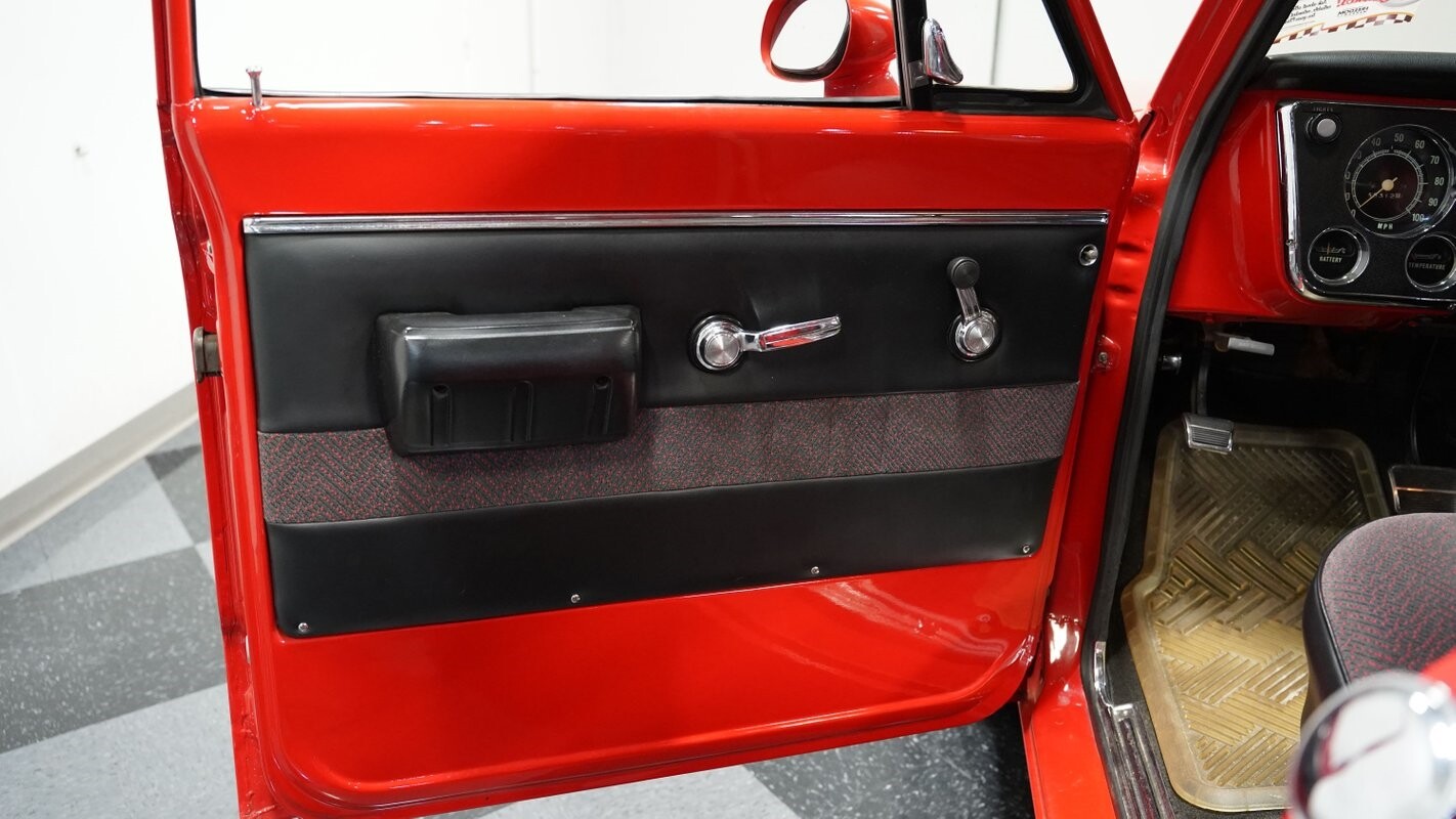 Chevrolet-C-10-1971-Pickup-Truck-33