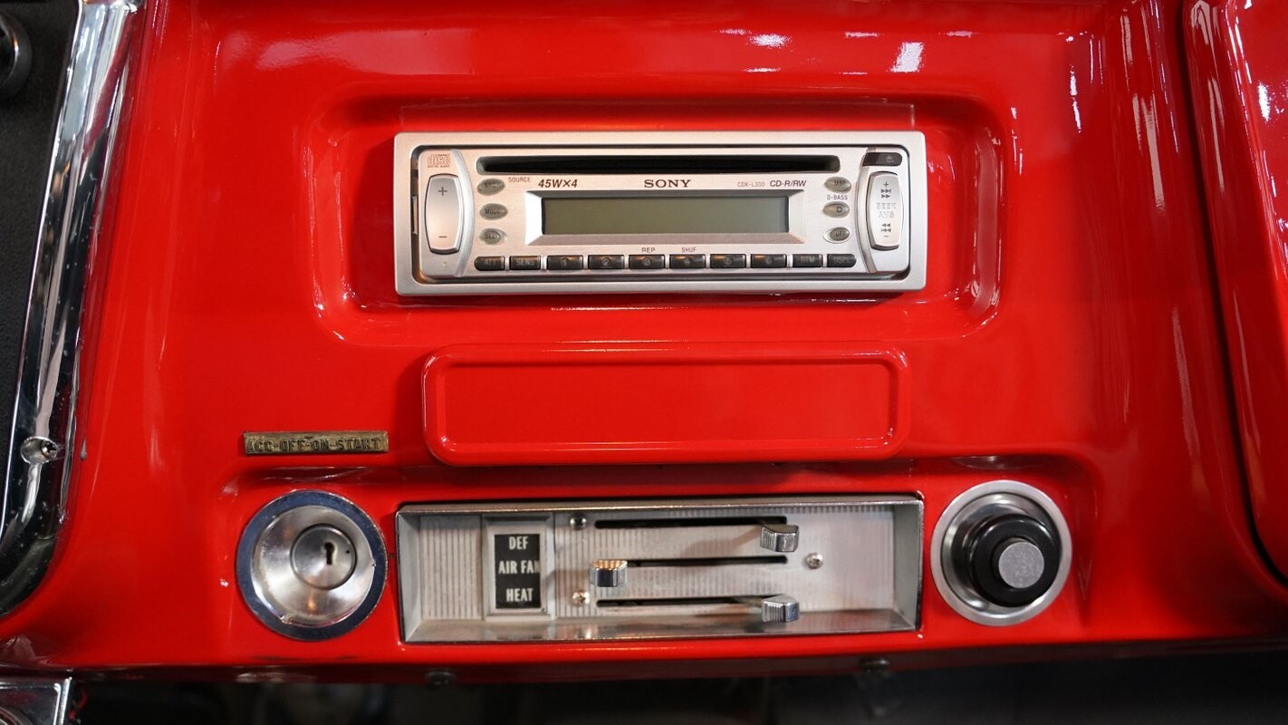 Chevrolet-C-10-1971-Pickup-Truck-38