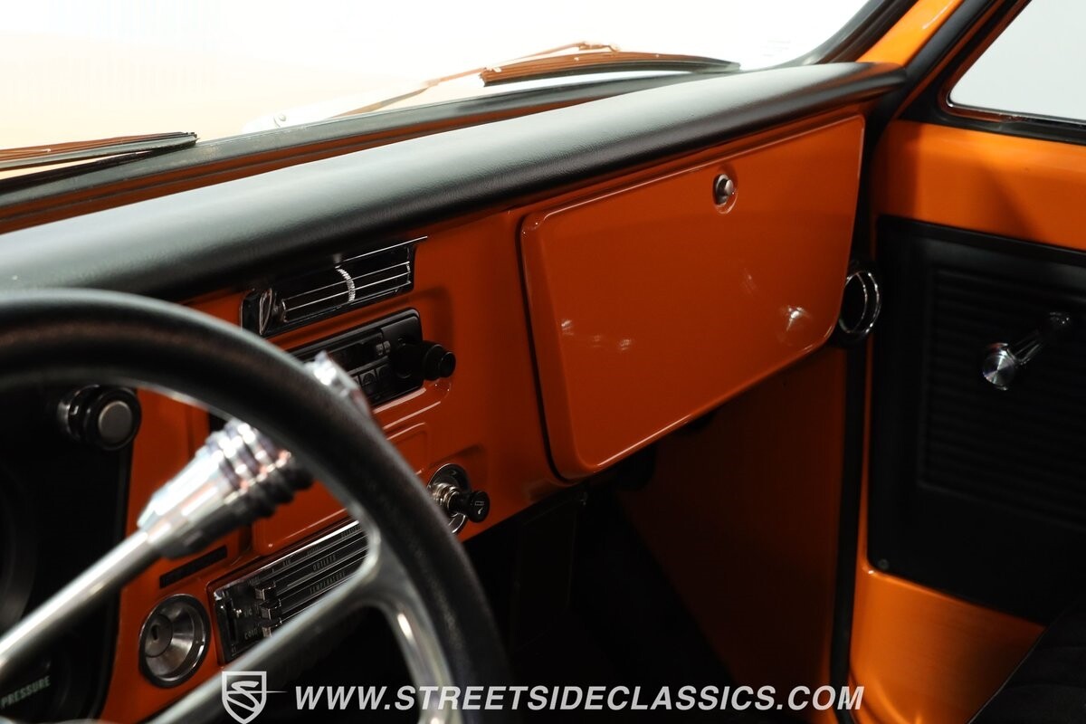 Chevrolet-C-10-1971-Pickup-Truck-39